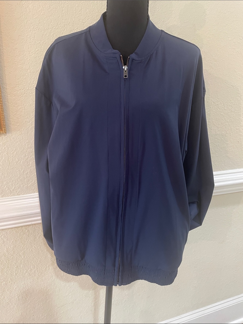 Soma Navy Zip-Front athletic/leisure Jacket - Women